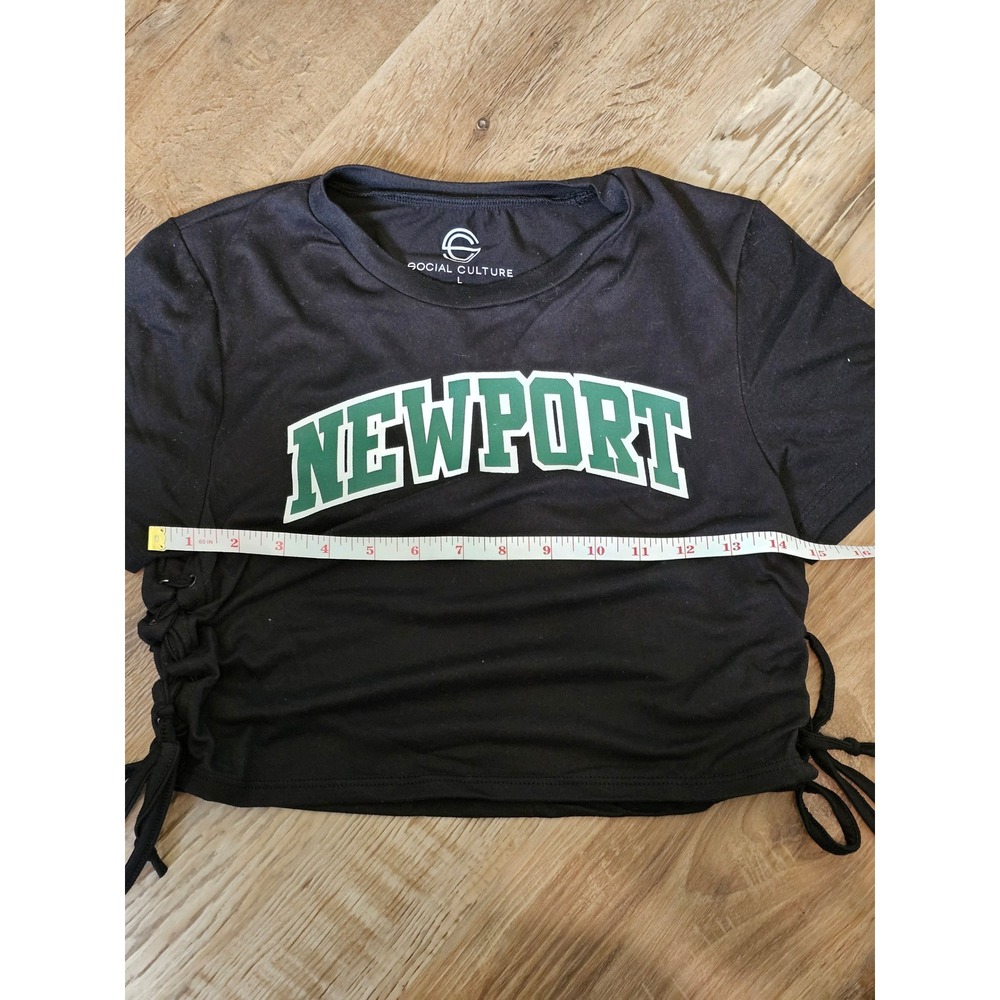 Social Culture Newport Graphic Crop Top Black Lace Up‎ Sides Womens Large L Tee - Picture 4 of 4